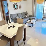 Διαμέρισμα Atico Calas De *